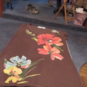 Abercrombie & Fitch women's brown flowered tee